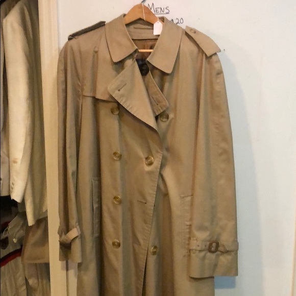 Vintage Burberry trench coat - Picture 1 of 6